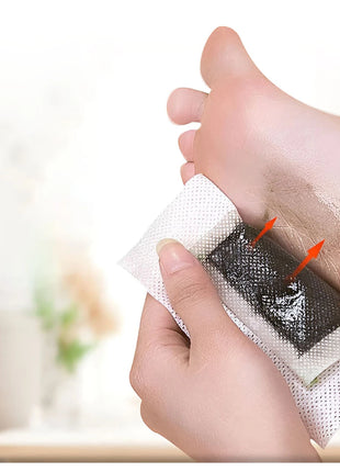 لاصقات عشبية لازالة السموم من القدمين